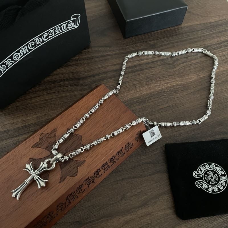 Ch**me He**ts necklaces